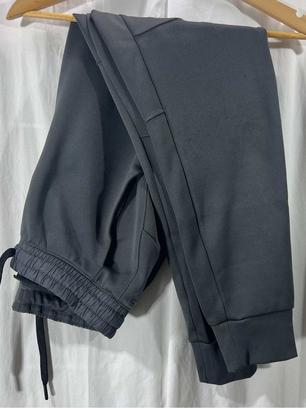 Men's Dark Charcoal Jogger Sweatpants with Drawstring